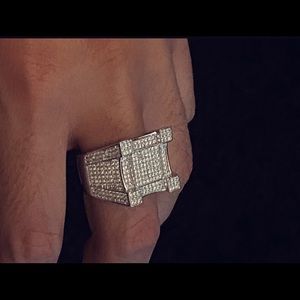 Brand New Sterling silver .925 ring with CZ